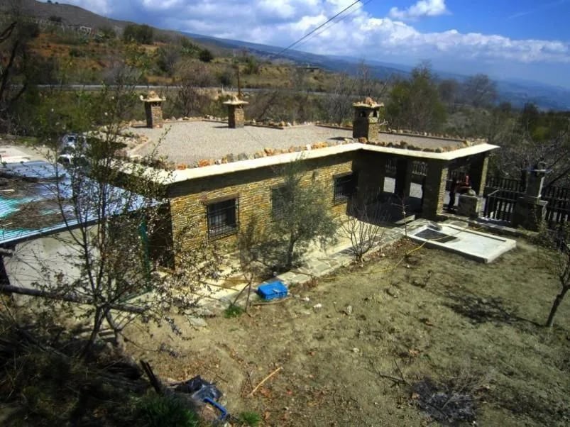 Cortijo, produktiver Weinberg & Land