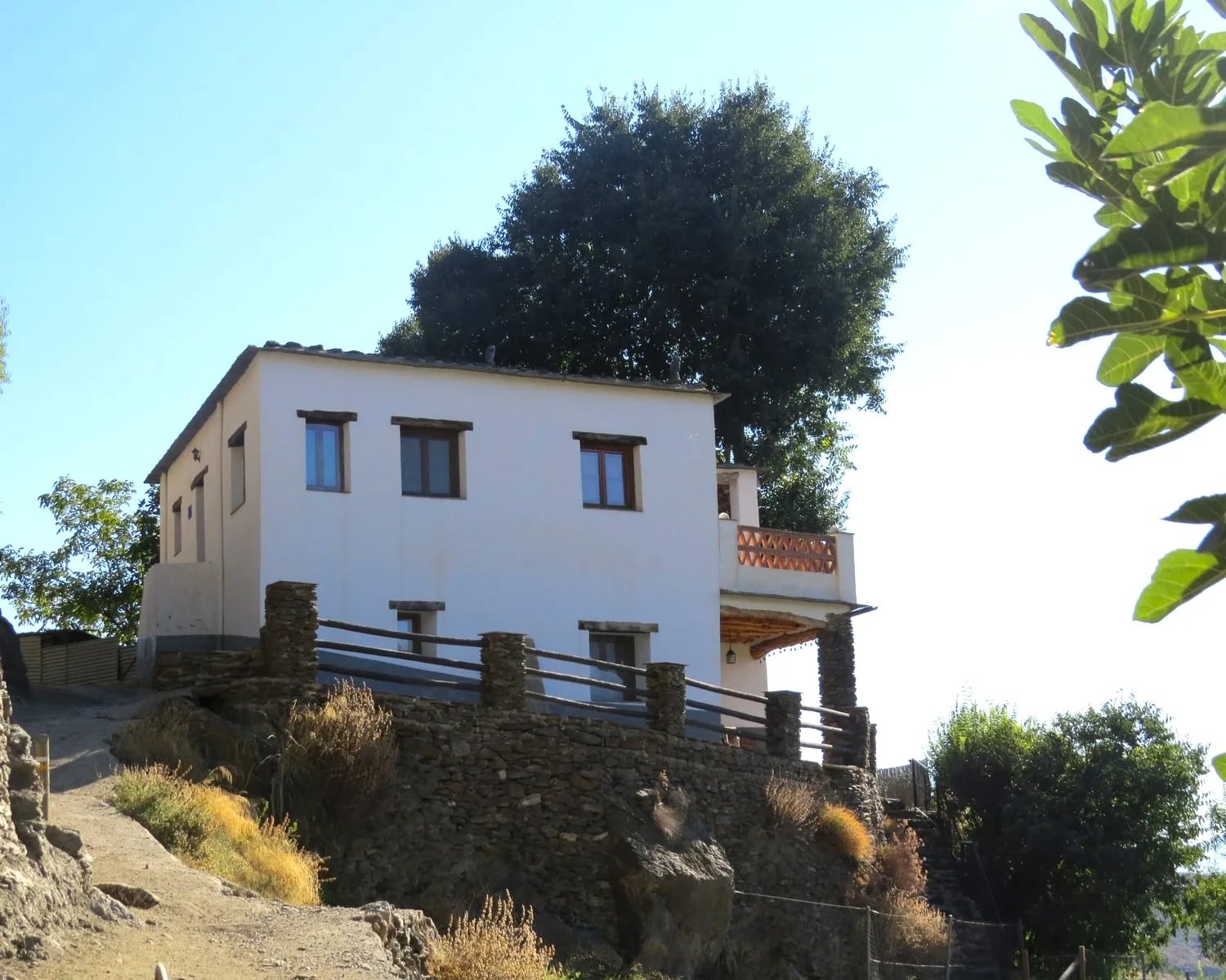 Fabulous Townhouse, Edge of Village