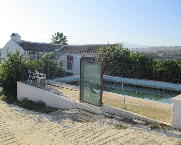 Spacious Cortijo & Pool on Citrus Farm