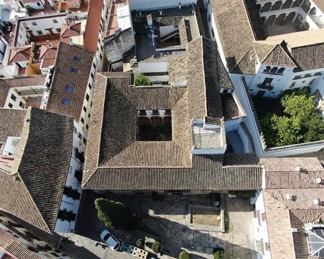 Historic Town House with Central Patio