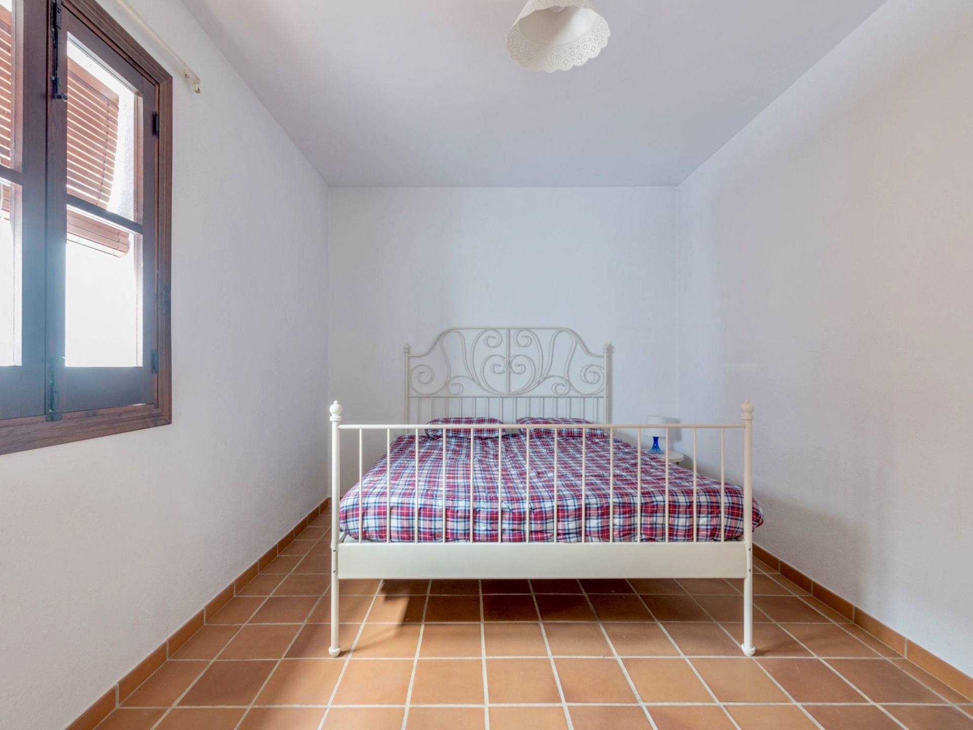 DORMITORIO 6