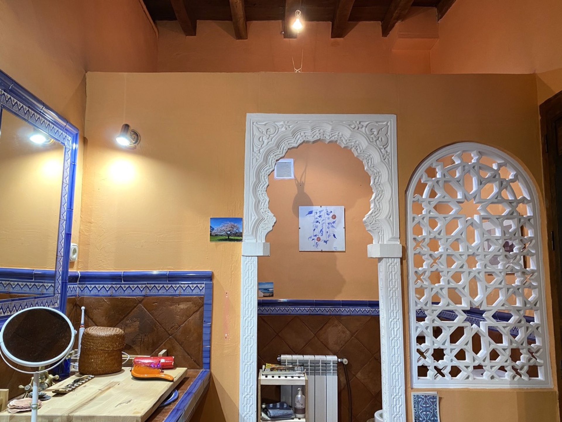 9FC6D3BC-32DE-4279-BBFB-6B5EB334F594_1_105_c