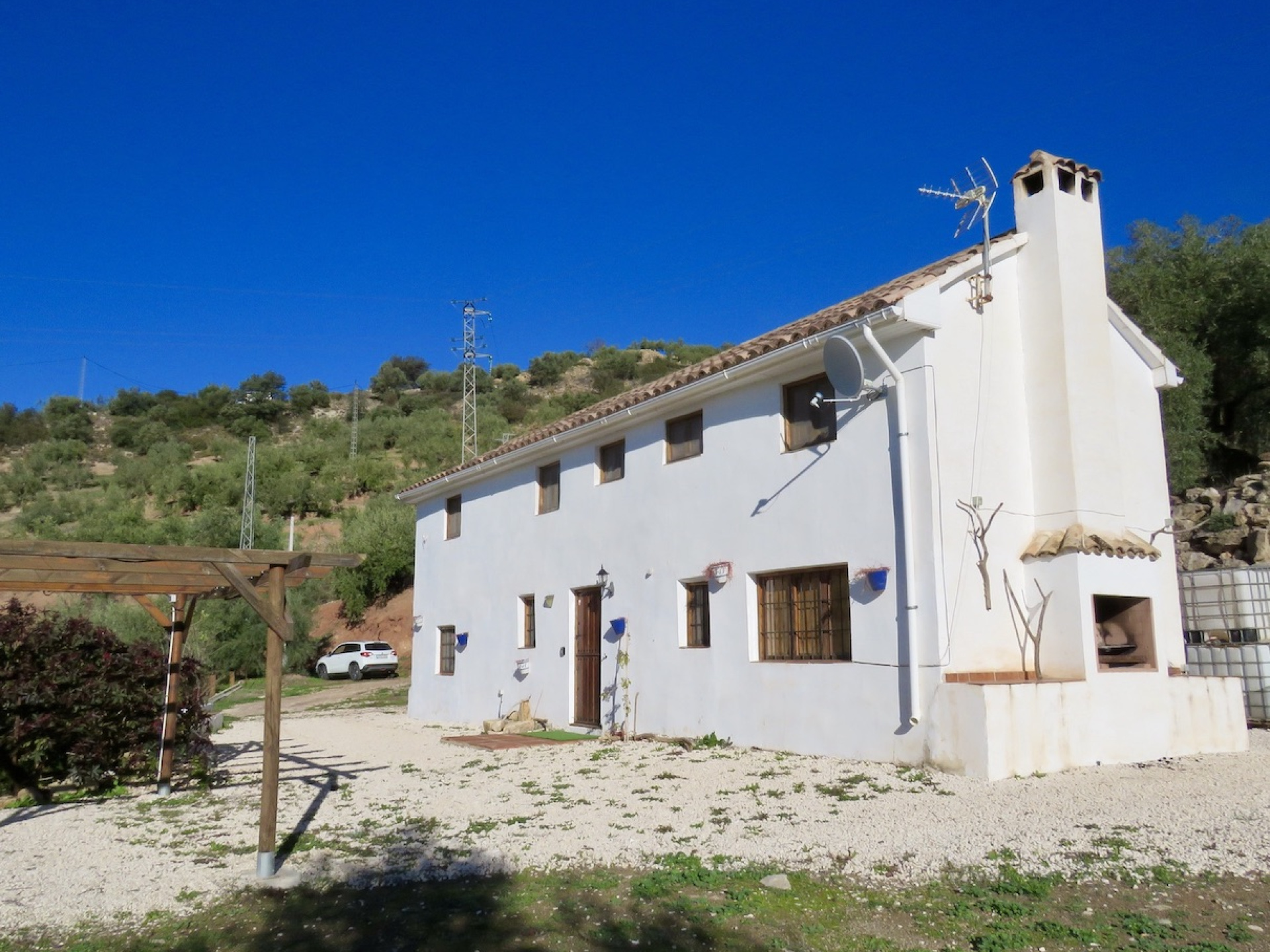 Charming Cortijo with Lake View