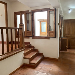 1221, Immaculate Quality-Built Apartment, Albayzin