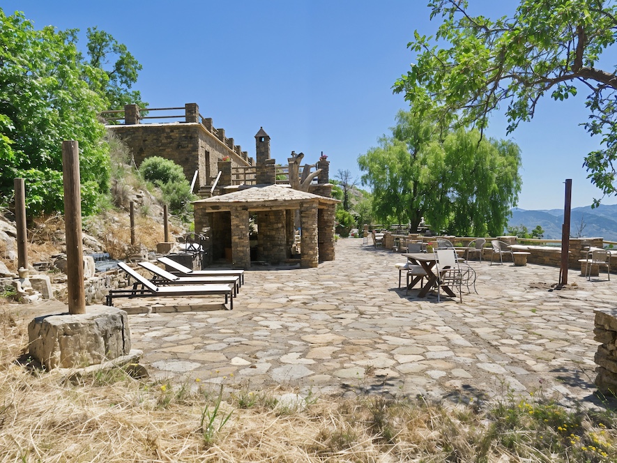 Exterior 2