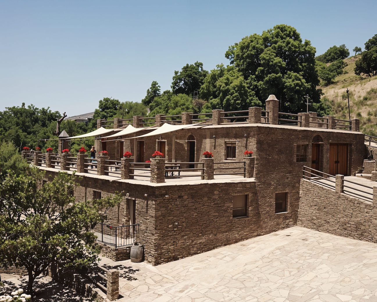 3154, Spacious Country House with B&B Suites 