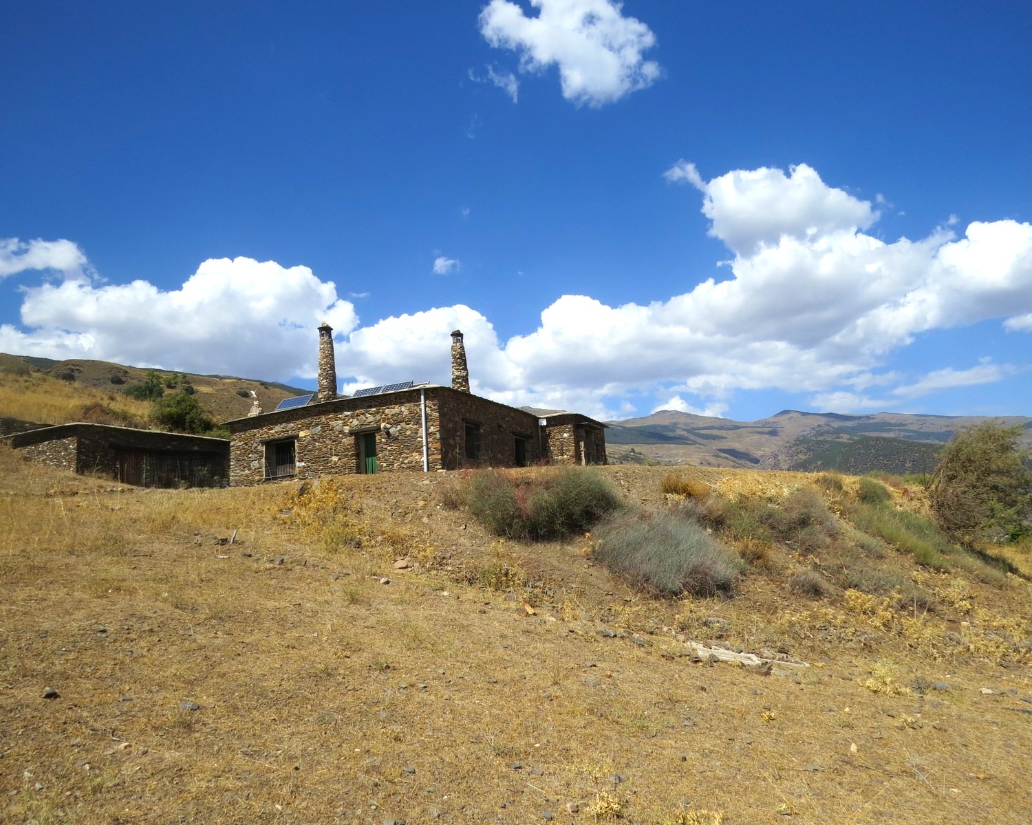 Stunning 3/4 Bedroom Cortijo with Wonderful Views