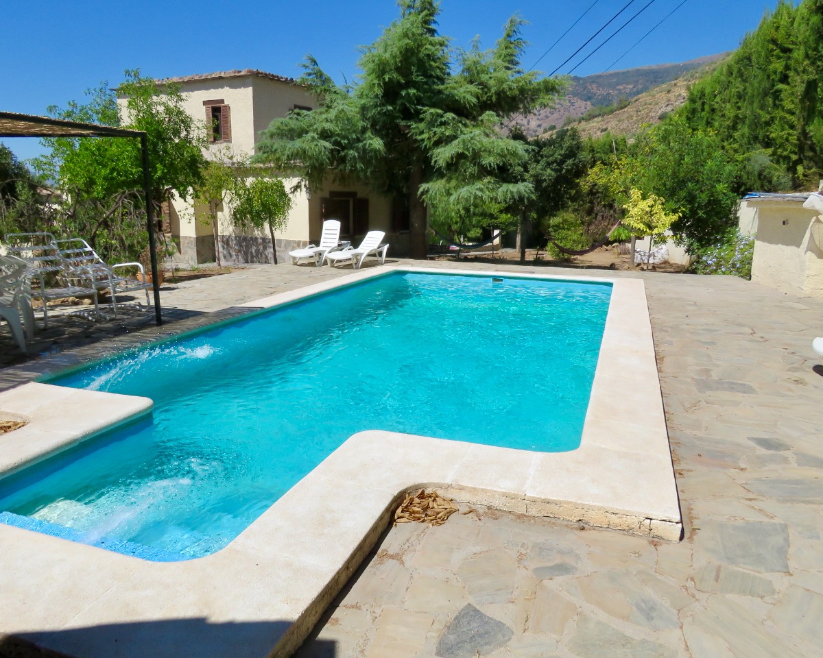 3925, Country House With Pool