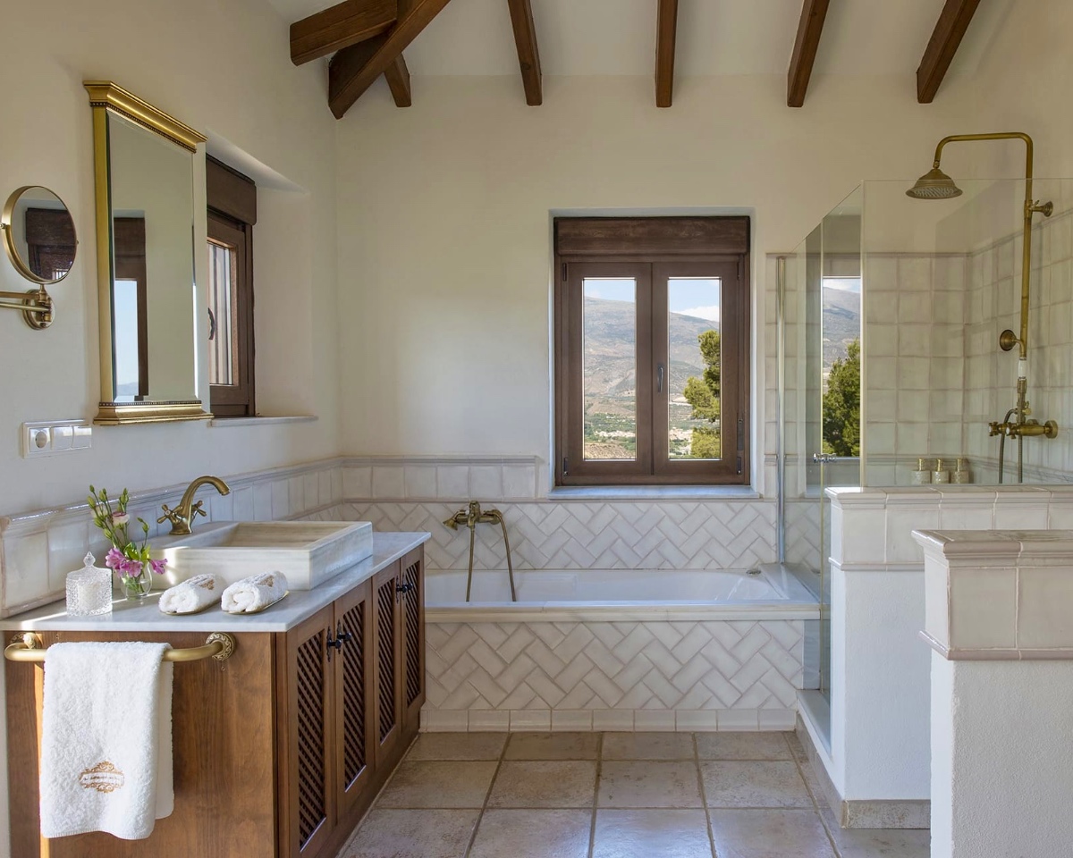 Master Suite Bathroom