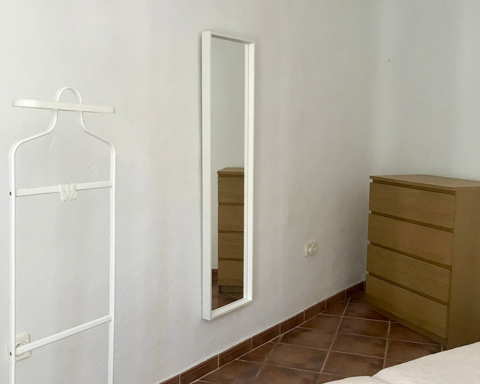 7-WhatsApp Image 2025-12-16 at 16