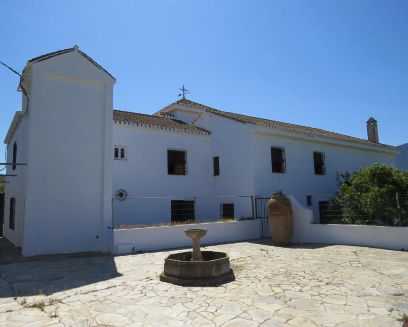 Cortijo/ Country House in El Valle